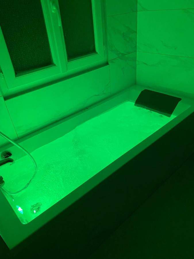 Gîte pour 4 personnes, avec Balcon et Jacuzzi dans Sonnaz - 4
