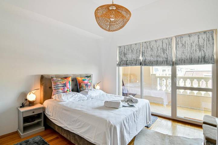Ferienwohnung für 4 Personen, mit Pool und Terrasse sowie Ausblick in Varna - 3