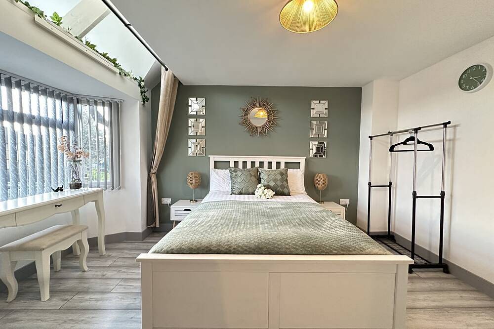 Apartment for 3 People in Solihull, Birmingham Area