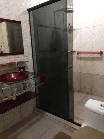 Gîte pour 9 personnes, avec piscine dans Barcarena