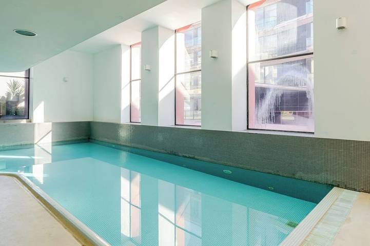 Ferienwohnung für 5 Personen, mit Balkon und Sauna in Porto