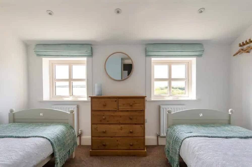 Cottage with stunning views: close to Holmfirth & the Peak District in Westliches Yorkshire