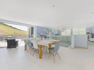 Cottage for 8 People in Bigbury on Sea, Devon, Photo 2