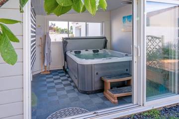 Cottage pour 2 personnes, avec jacuzzi et terrasse à Notre-Dame-de-Monts