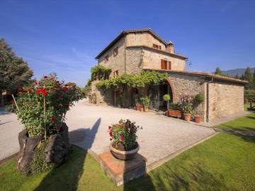 Villa for 4 People in Arezzo Province, Tuscany, Photo 3