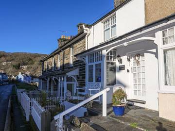 Holiday Home for 4 People in Porthmadog, Gwynedd, Photo 3