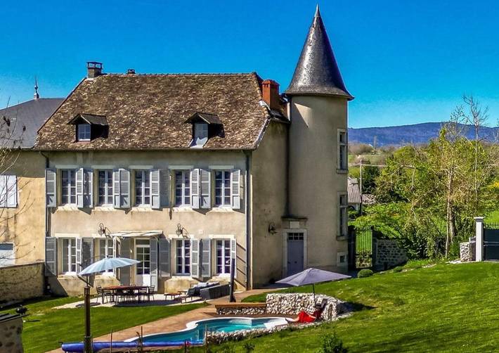 Location de vacances pour 6 personnes, avec vue ainsi que piscine et jardin à Chavornay - 2