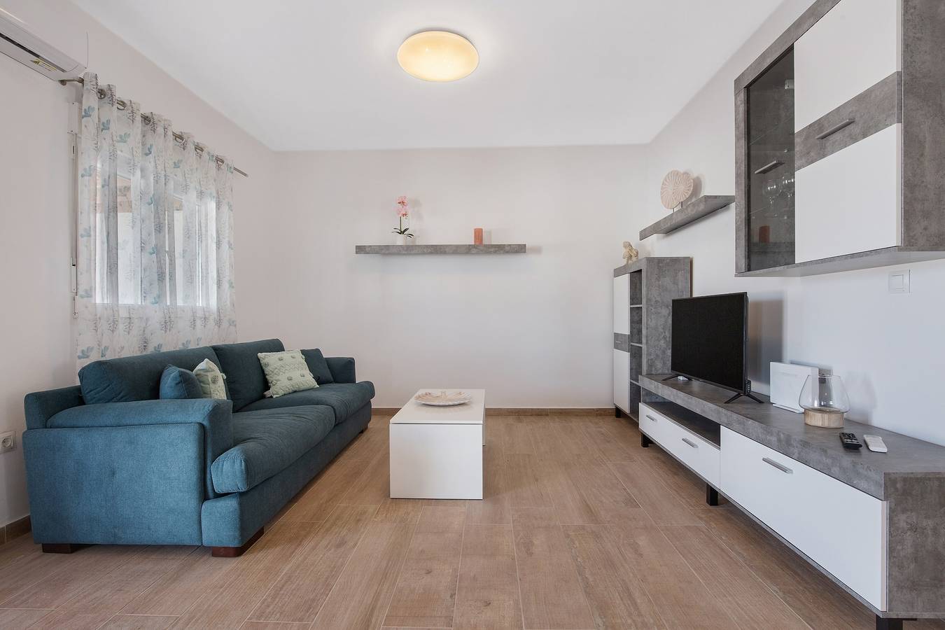 Casa vacanze 'Vista Paraiso' con vista sulle montagne, giardino e Wi-Fi in Gran Tarajal, Fuerteventura