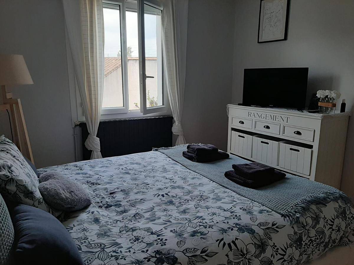Chambre double dans maison chaleureuse et familiale in Carcassonne, Région de Carcassonne