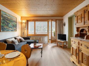 Ferienwohnung für 6 Personen, mit Balkon in Davos