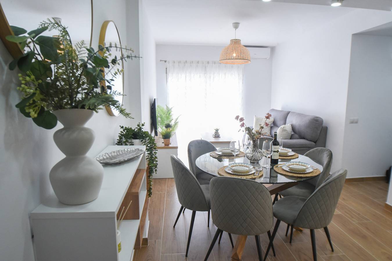 Apartamento entero, Apartamento 'La Perla De Ronda' con Balcón, Wi-Fi y Aire Acondicionado in Ronda, Provincia de Málaga