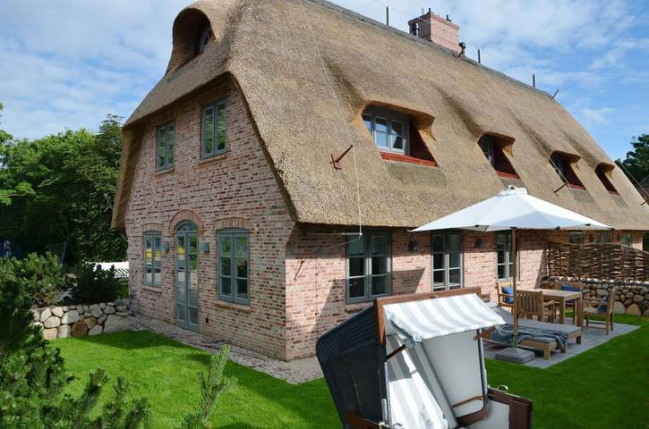Ferienhaus für 4 Personen, mit Terrasse und Garten sowie Sauna in Sylt-Ost