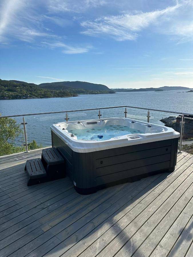 Ferienhaus für 10 Personen, mit Whirlpool und Balkon in Preikestolen - 4