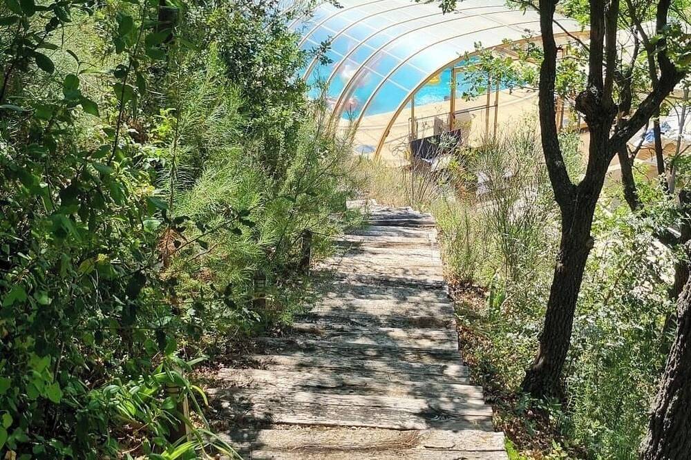 Villa pour 10 Personnes dans Vaison-la-Romaine, Parc naturel régional du Mont-Ventoux