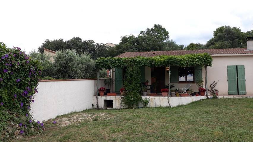 Location de vacances pour 6 personnes, avec Jacuzzi et Terrasse ainsi que Jardin et Vue à Montfrin - 3
