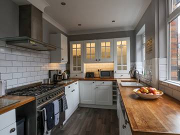 Cottage for 10 People in Filey, North Yorkshire, Photo 4