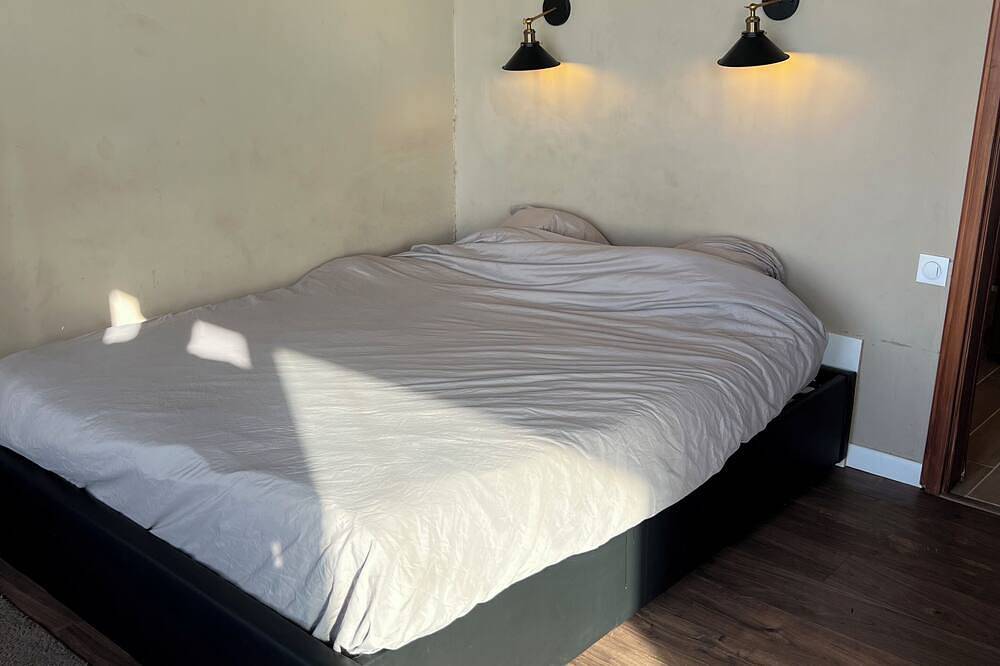 Entire apartment, 40th floor Spa/view in Puteaux, Hauts-de-Seine