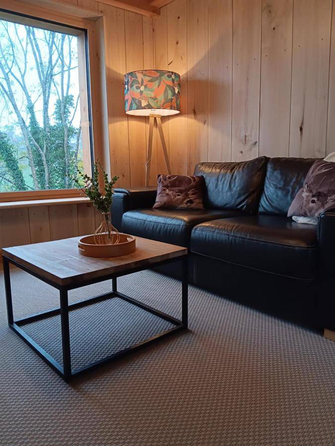 Location de vacances pour 2 personnes, avec terrasse et jardin à Clairvaux-les-Lacs - 3