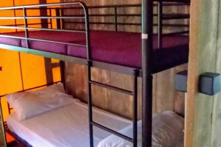 Gîte pour 8 personnes à Saint-Front-d'Alemps - 2