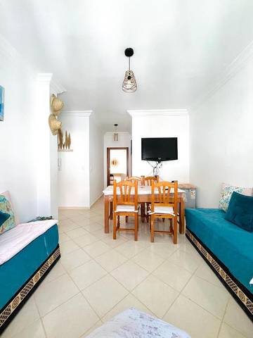 Gîte pour 4 personnes, avec vue et piscine ainsi que balcon et jardin dans Oued Laou