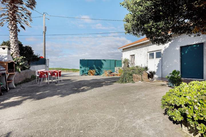 Villa 'Casa Campo e Mar' con vistas a la montaña, terraza privada y Wi-Fi in Encarnação, Distrito de Lisboa