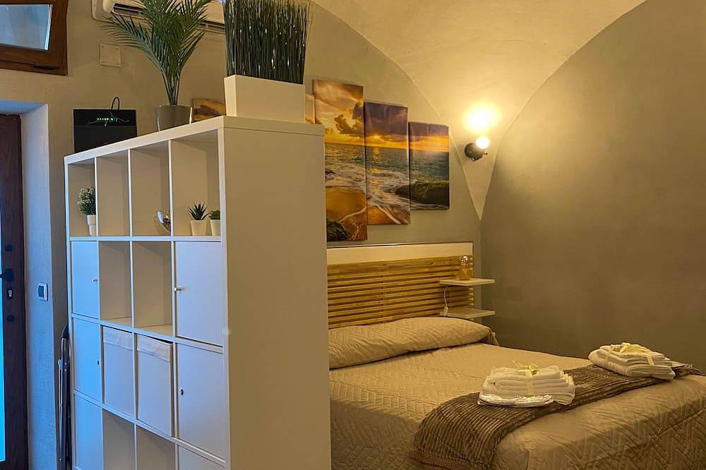 Ganze Wohnung, An ancient stone house in the heart of Pietrelcina in Pietrelcina, Benevento Provinz
