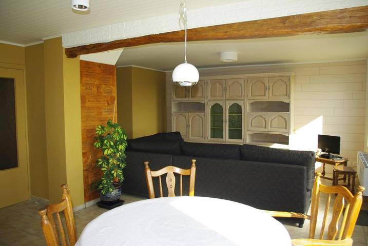 Location de vacances pour 4 personnes, avec vue et jardin à Mont-de-l'Enclus - 4