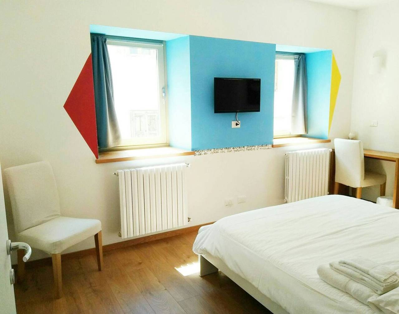 Entire apartment, Apartment 'Parco Dei Sogni' with Mountain View, Shared Terrace and Wi-Fi in Lorenzago di Cadore, Carnic Prealps