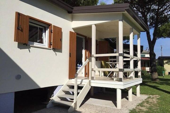 Bungalow für 4 Personen, mit Terrasse und Pool, mit Haustier in Jesolo