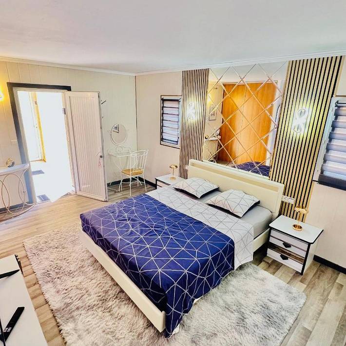 Gîte pour 3 personnes, avec Terrasse dans Les Olmes