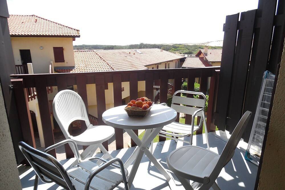 Apartamento entero, Estudio cómodo cerca del océano con balcón - 2 estrellas in Vieux-Boucau-les-Bains, Côte d’Argent