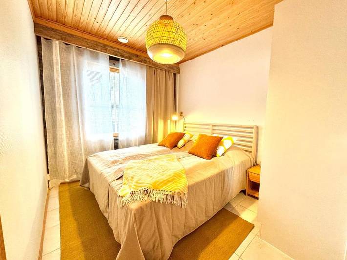 Appartement de vacances pour 5 personnes, avec sauna ainsi que terrasse et vue