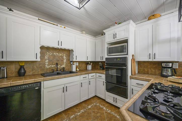 Holiday home for 8 people, with garden in Broken Bow