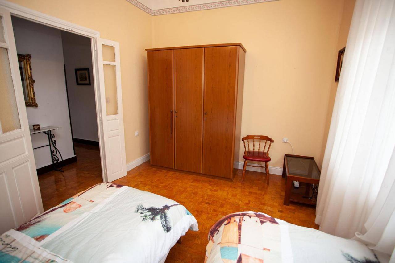 Apartamento entero, Three-Bedroom Apartment in San Esteban de Pravia, Muros de Nalón