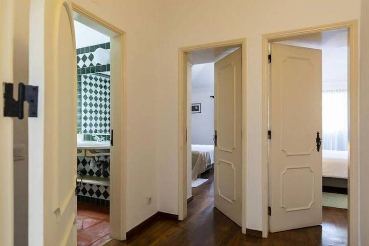Quinta do Pé Descalço : maison typique portugaise avec piscine pour 14, Sintra in Sintra, Costa de Lisboa