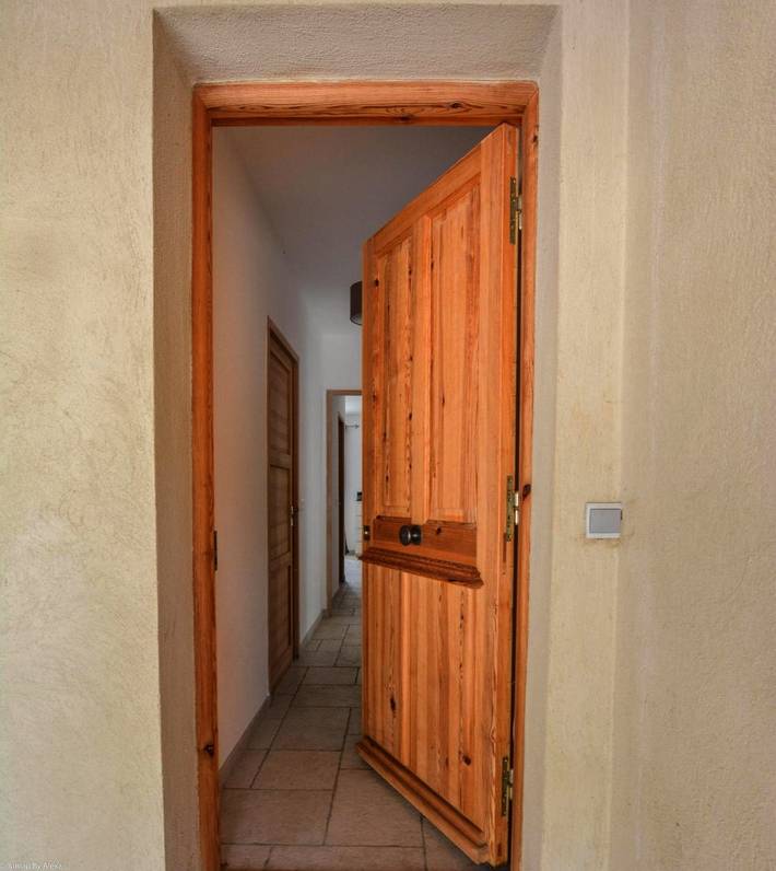 Location de vacances pour 2 personnes, avec vue ainsi que jardin et terrasse à Le Puy-Sainte-Réparade - 3