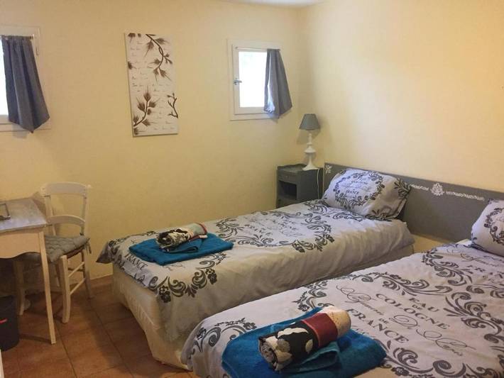 Gîte pour 4 personnes, avec piscine, animaux acceptés à Lédat - 3