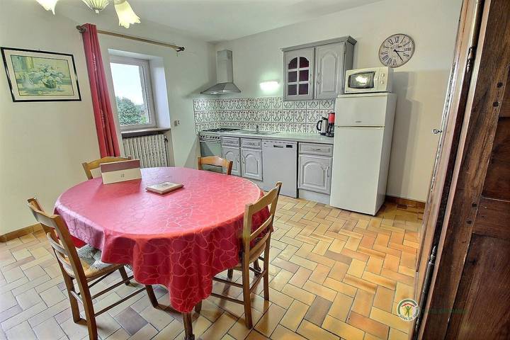 Gîte pour 6 personnes, avec jardin à Kerbors - 4