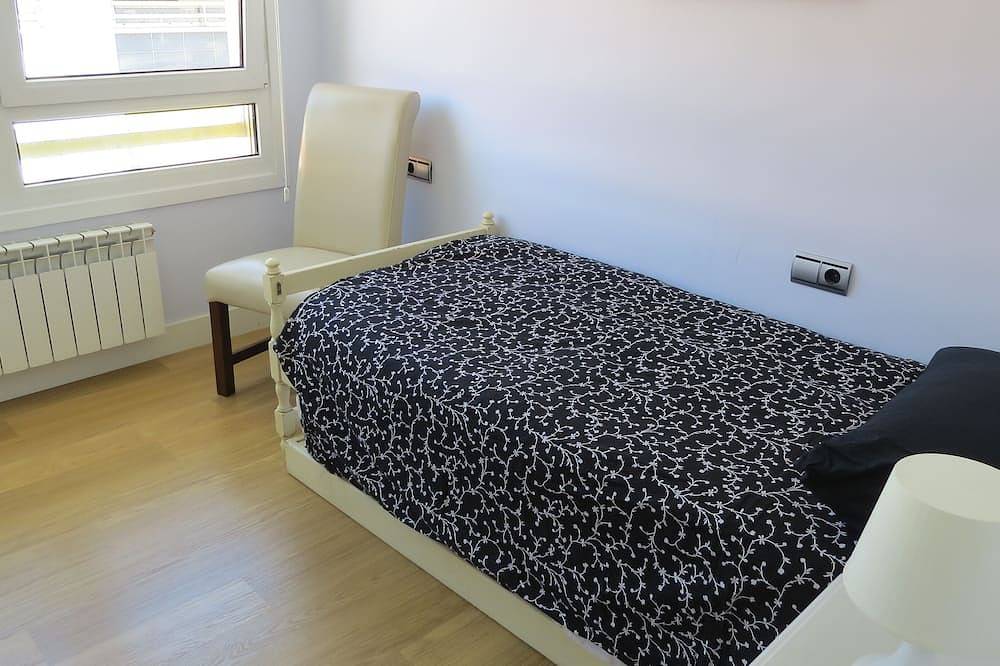 Front line with sea views garage + free wifi in Zarautz, Basque Coast (Spain)