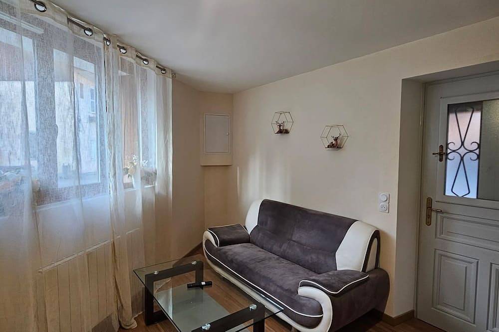 Appartement entier, Charmant studio entre lac et montagnes in Faverges, Parc naturel régional du Massif des Bauges