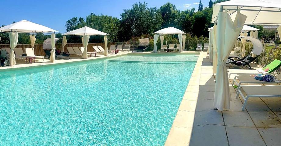 Gîte pour 6 personnes, avec piscine à Le Crès - 2