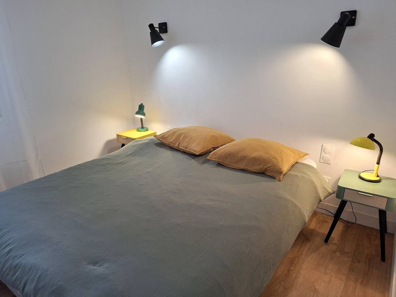 Apartamento entero, 100 m de la playa de arena en Plougonvelin in Plougonvelin, Región de Brest