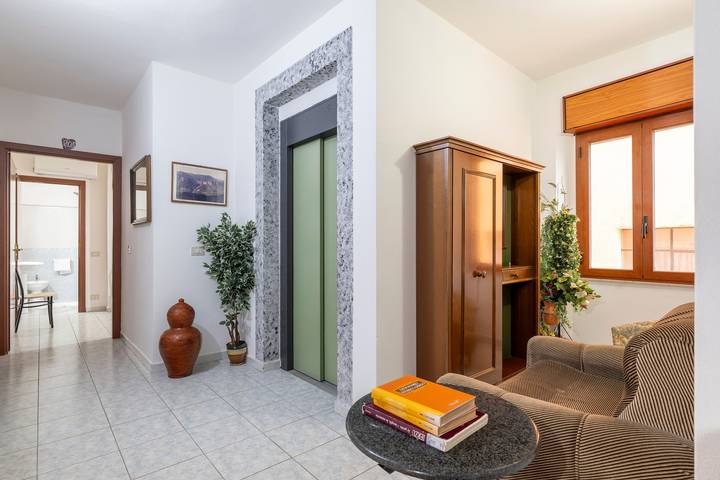 Double Room 205 with Air Conditioning in Jerzu, Barbagia