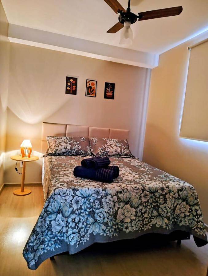 Casas e apartamentos de temporada para 4 pessoas, com jardim e vista e ainda piscina and sauna em Camorim