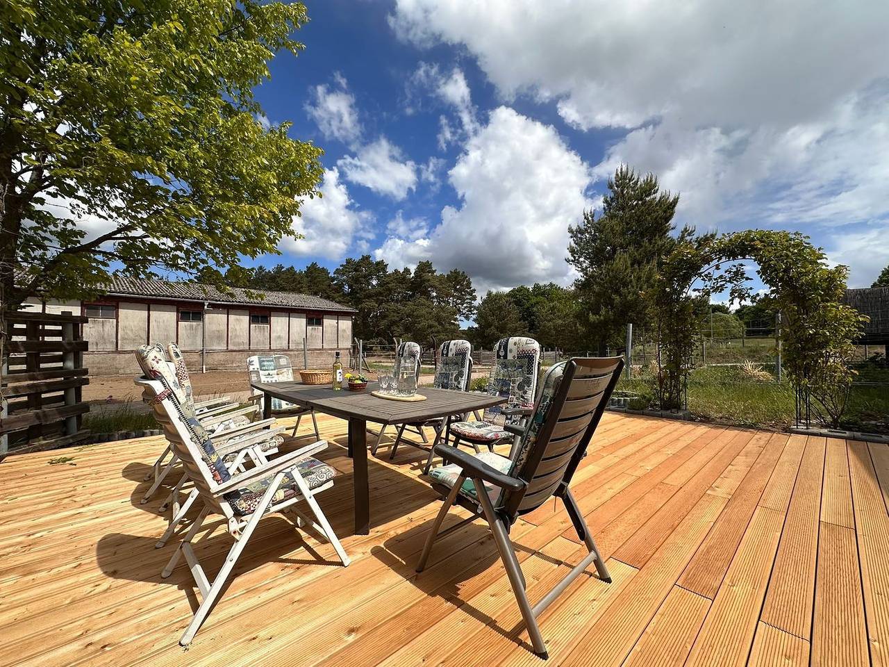 Ganze Ferienwohnung, Ferienzimmer in Eickhof: Entspannen im idyllischen Warnow Gebiet in Warnow (bei Bützow), Naturpark Nossentiner/Schwinzer Heide