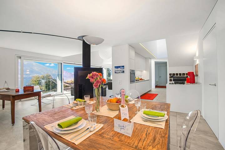 Villa pour 5 personnes, avec vue sur le lac et terrasse, animaux acceptés en Suisse - 4