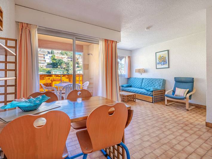 Studio entier, Studio 4 pers avec Wi-Fi, aperçu mer in Roquebrune-Cap-Martin, Côte méditerranéenne (France)