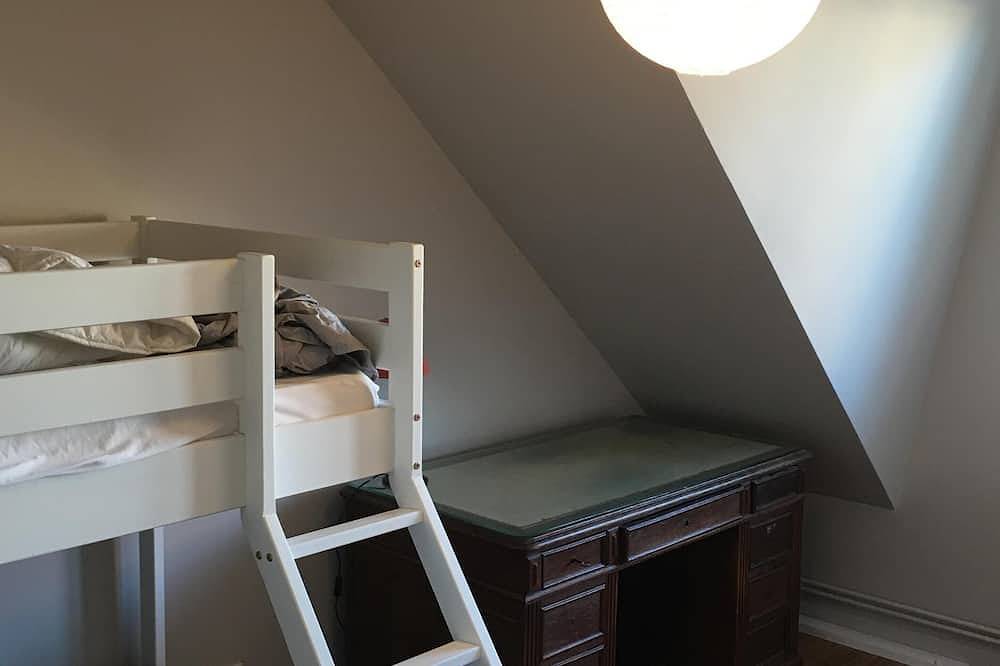 Very well exposed villa 8/10 people resort center, 300 meters from the beach. in Hardelot Plage, Neufchâtel-Hardelot