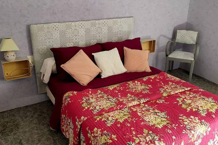 Location de vacances pour 5 personnes, avec jardin à Aigne - 3