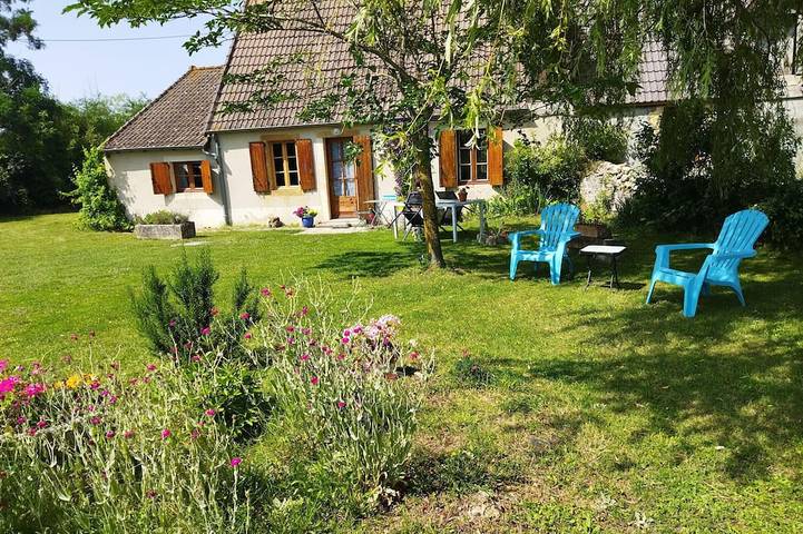 Gîte pour 2 personnes, avec Terrasse et Jardin